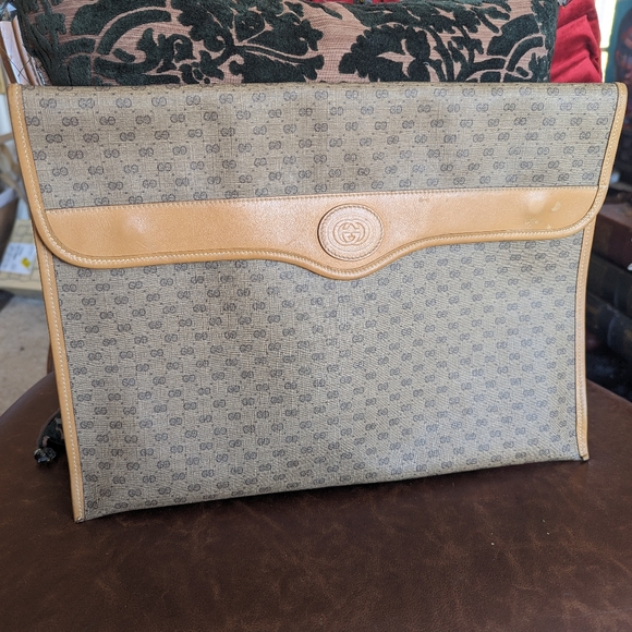 ✅GUC💯GUCCI MICRO GG VINTAGE DOCUMENT HOLDER - Picture 4 of 12